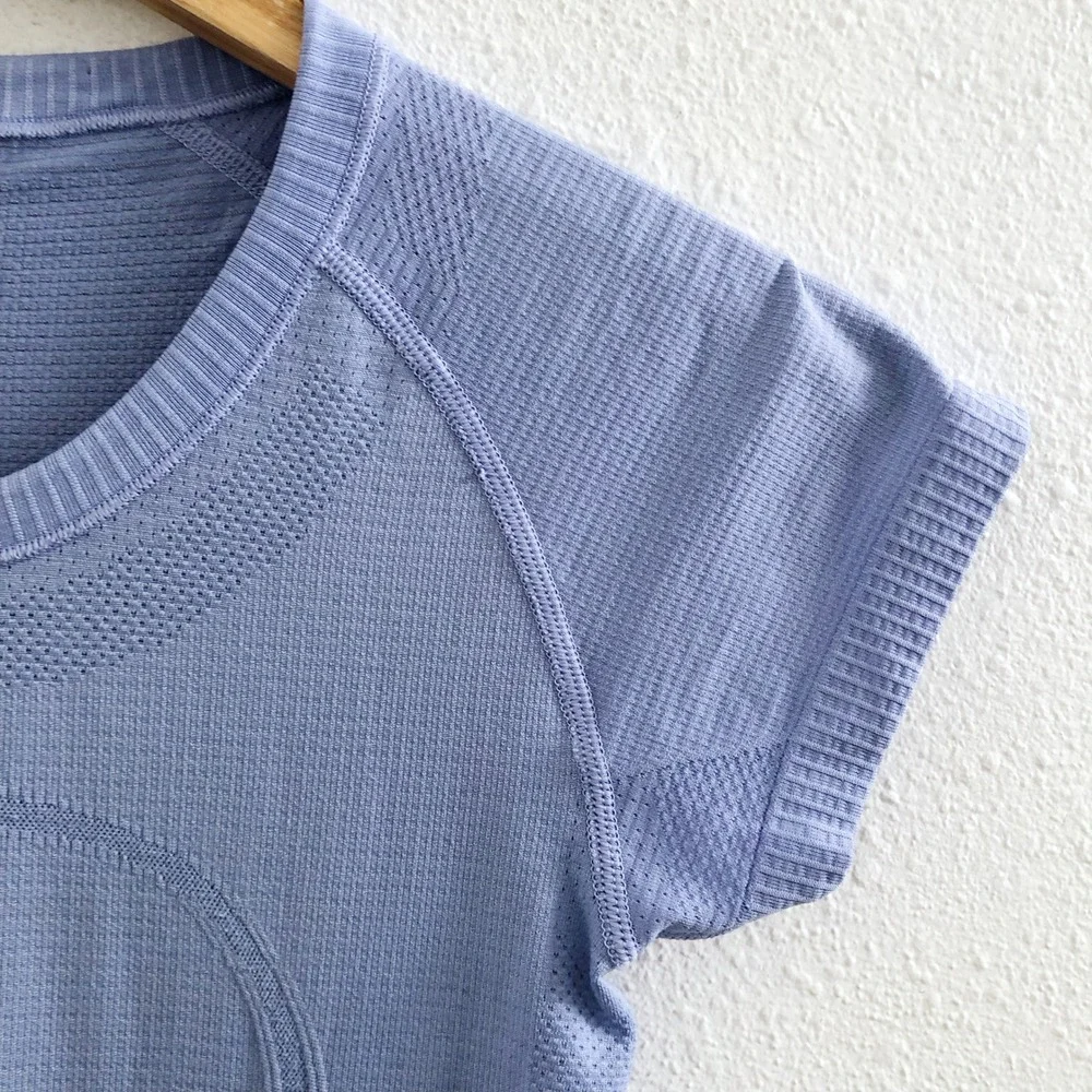LULULEMON Swiftly Tech Short Sleeve Crew Size‎ 4
